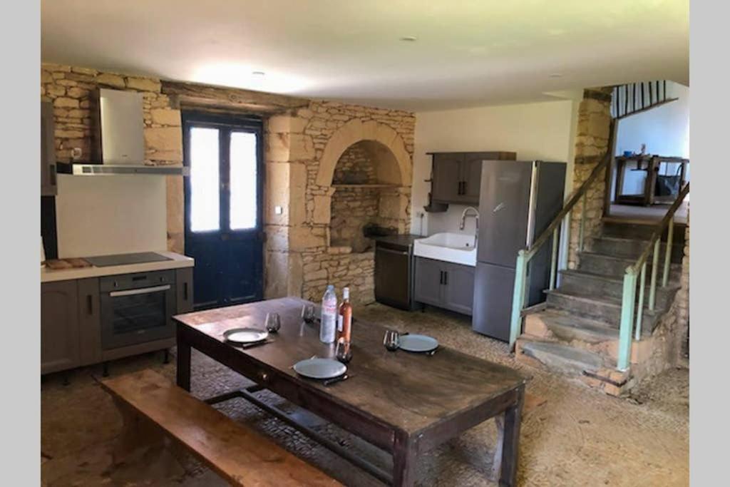Chez Renou Et Prosperou Maison Typique Du Sarladait Saint-Genies Zewnętrze zdjęcie