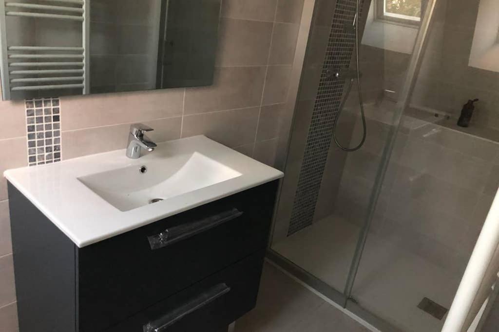 Chez Renou Et Prosperou Maison Typique Du Sarladait Saint-Genies Zewnętrze zdjęcie