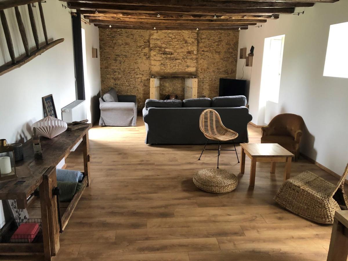 Chez Renou Et Prosperou Maison Typique Du Sarladait Saint-Genies Zewnętrze zdjęcie