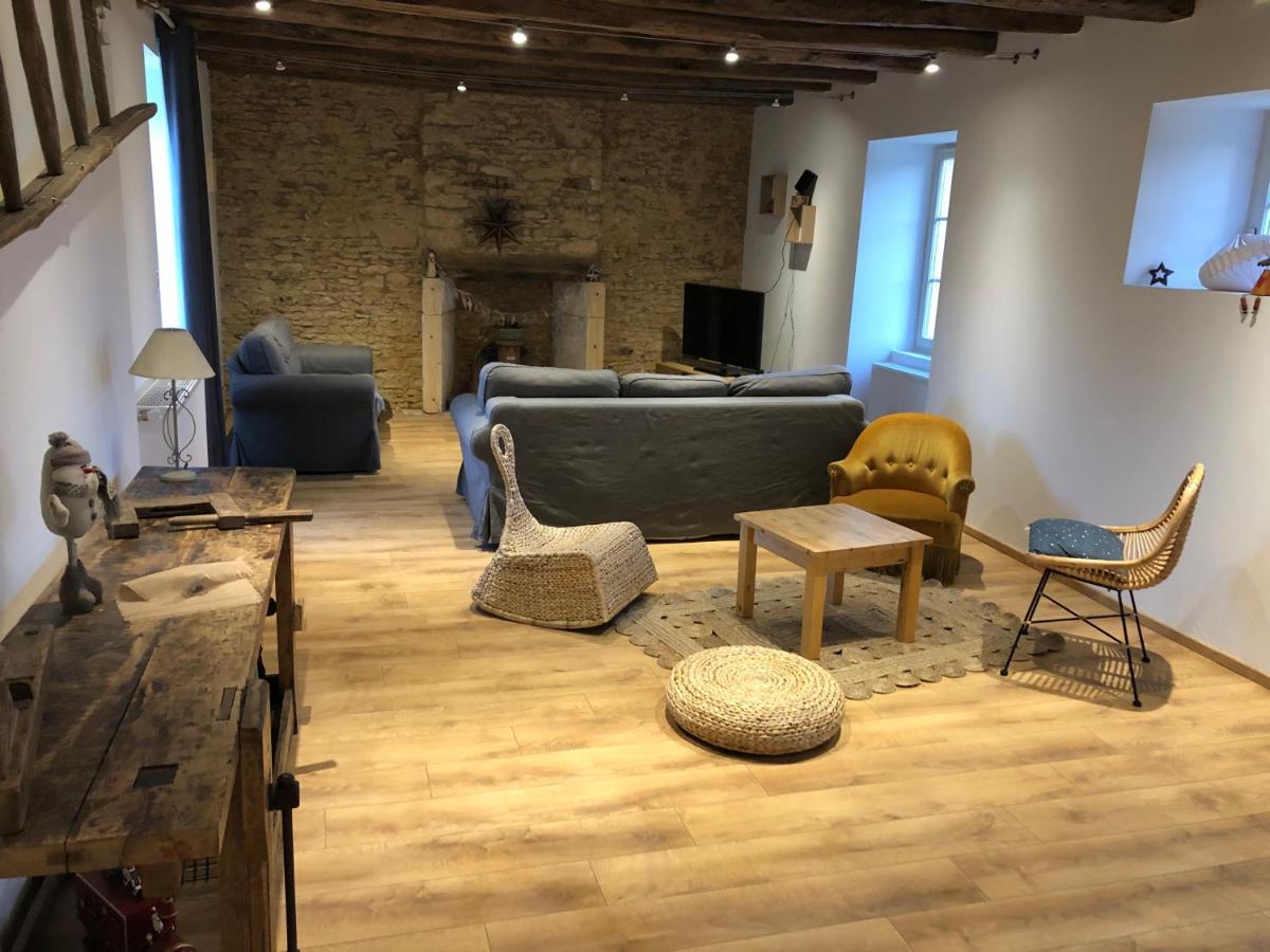Chez Renou Et Prosperou Maison Typique Du Sarladait Saint-Genies Zewnętrze zdjęcie