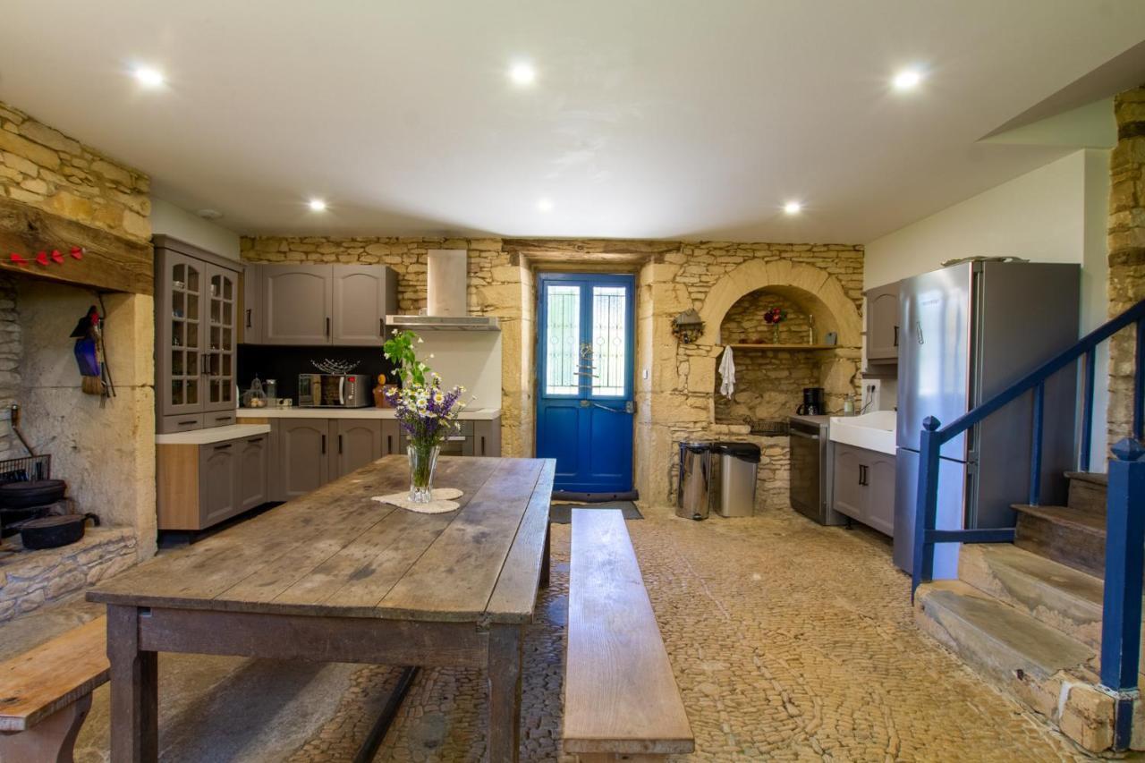Chez Renou Et Prosperou Maison Typique Du Sarladait Saint-Genies Zewnętrze zdjęcie