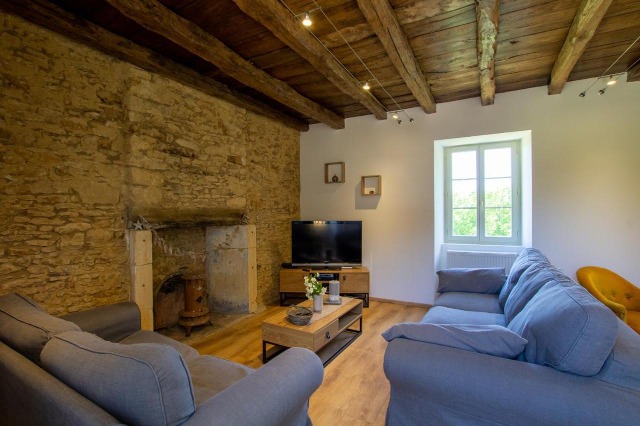 Chez Renou Et Prosperou Maison Typique Du Sarladait Saint-Genies Zewnętrze zdjęcie